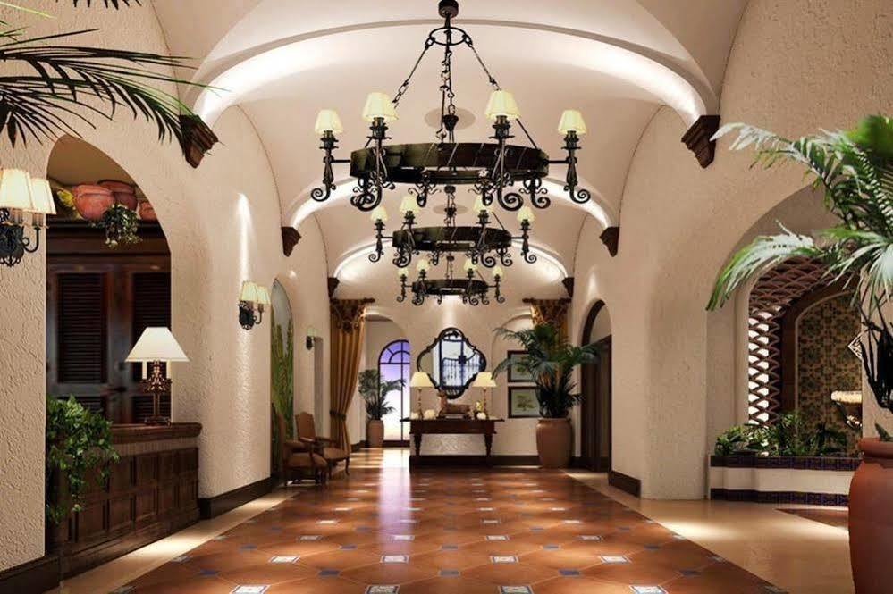 Lingshui Shenzhou Holiday Hotel エクステリア 写真